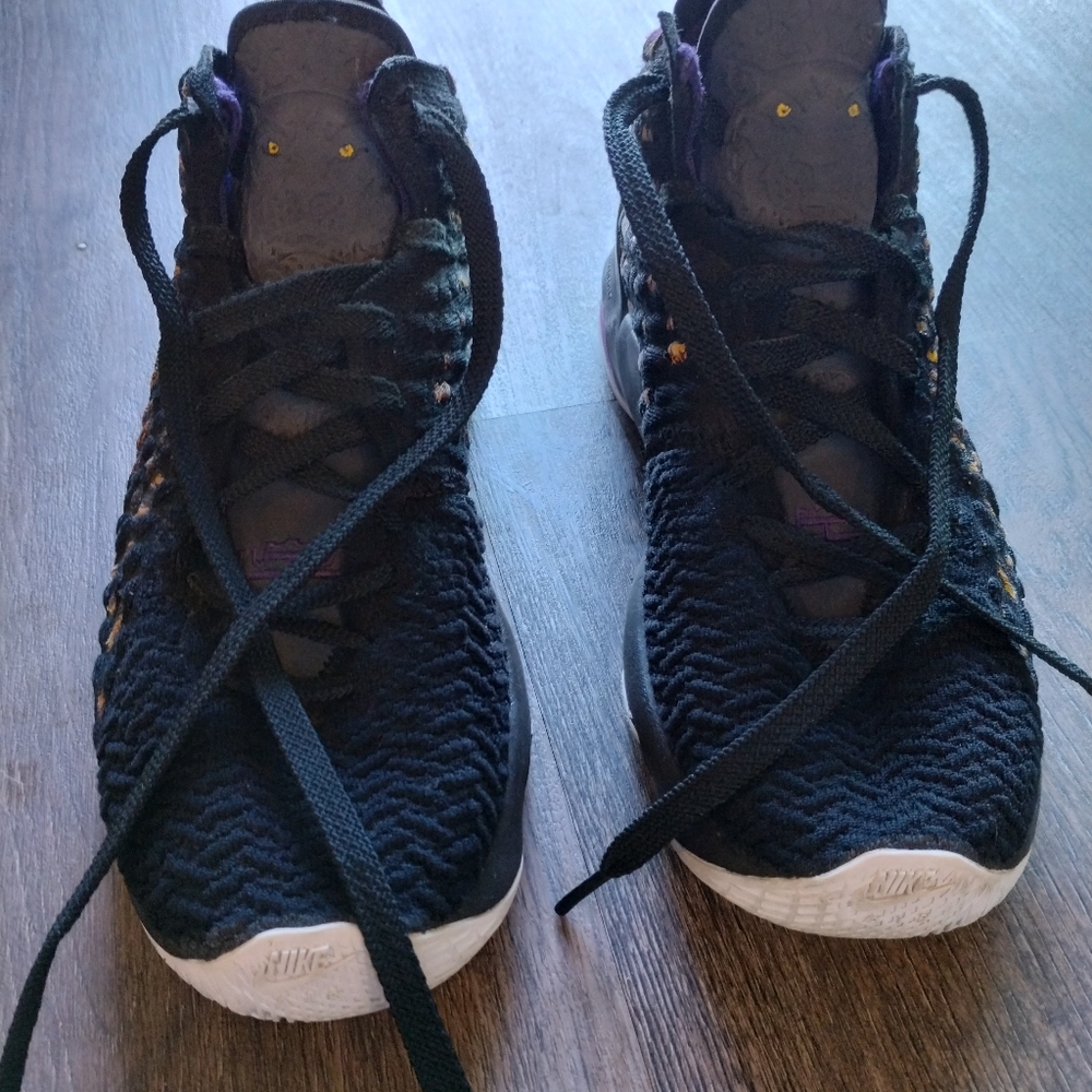 Lebron 17 "Lakers"
